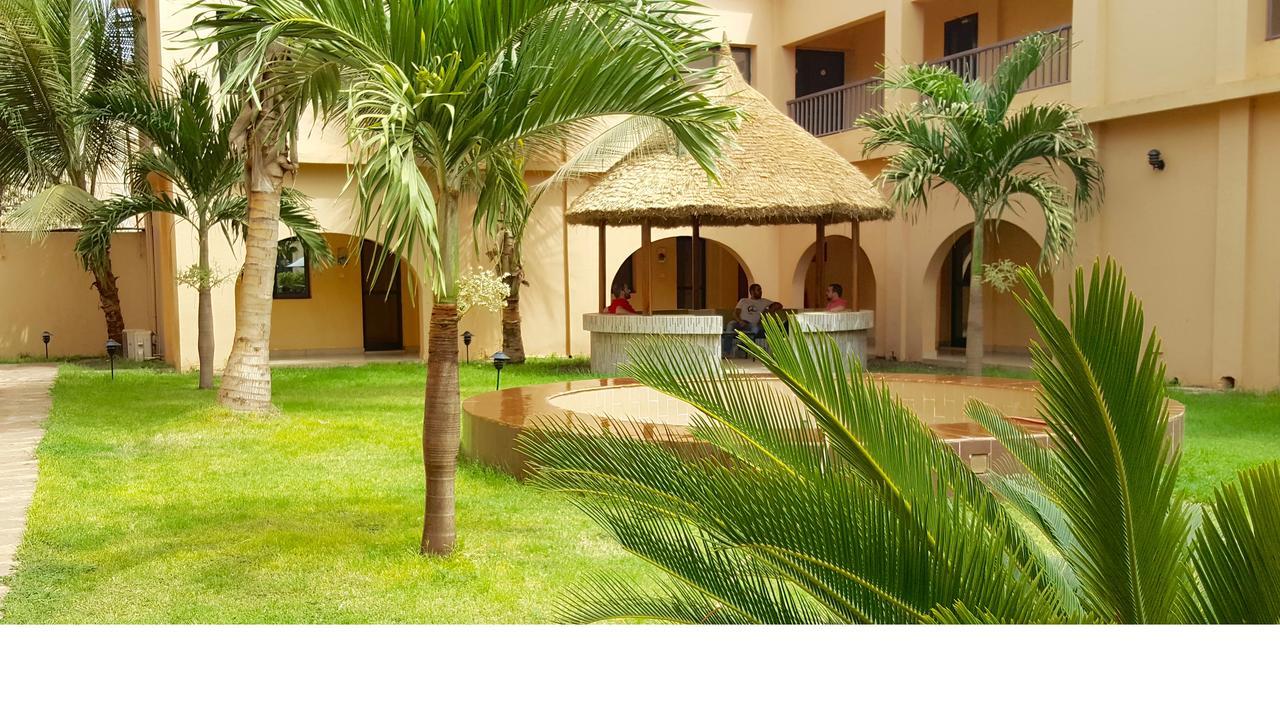 Hotel La Coccinelle Bamako Exterior photo