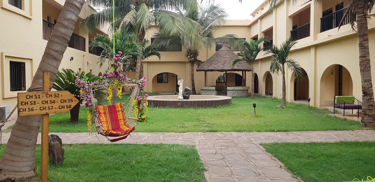 Hotel La Coccinelle Bamako Exterior photo