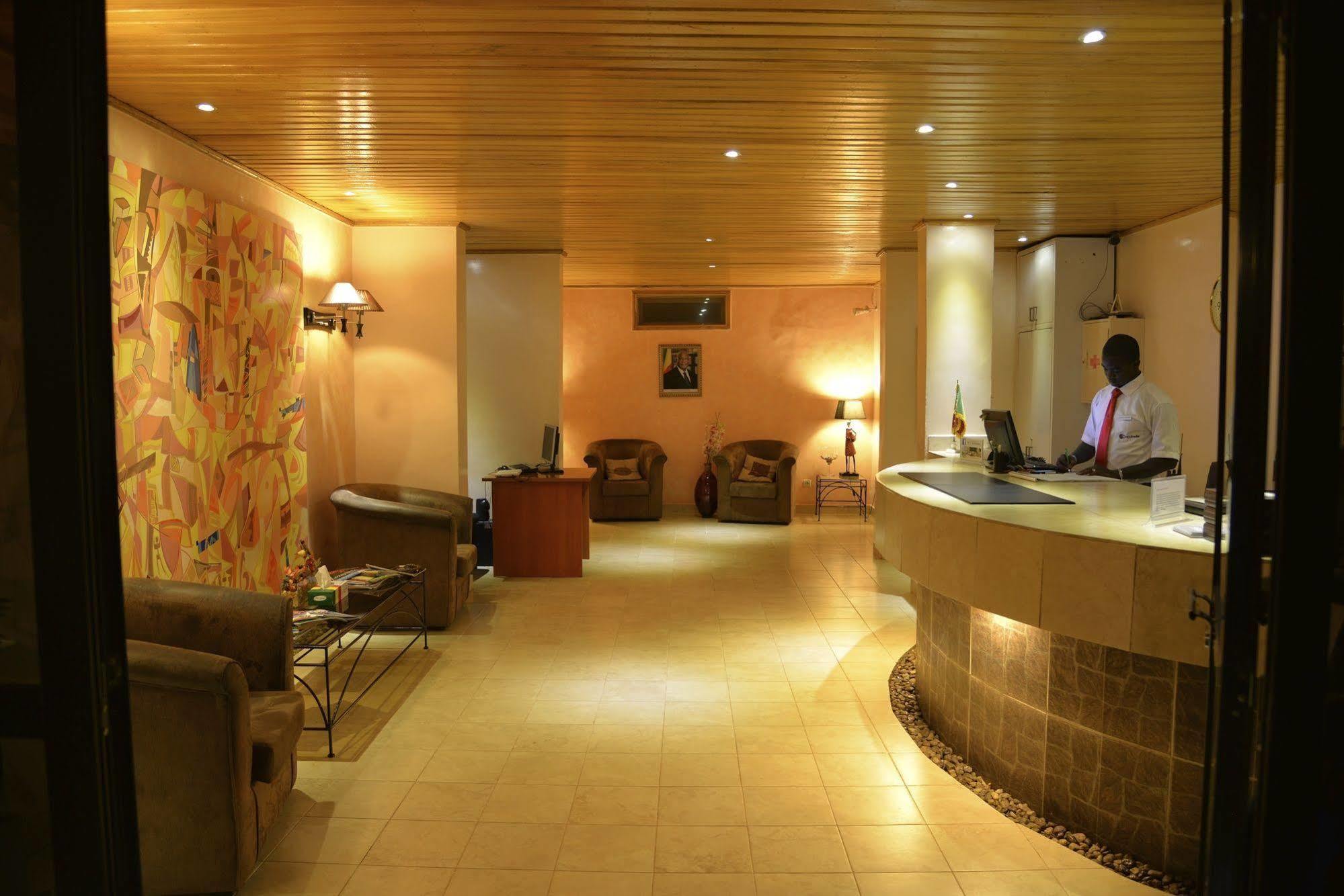 Hotel La Coccinelle Bamako Exterior photo